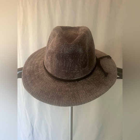 NWOT Grey Chenille Fedora Hat